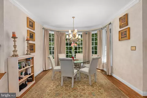 Dining - 897 Chinquapin Rd, Mclean, VA 22102 photo 4 of 4