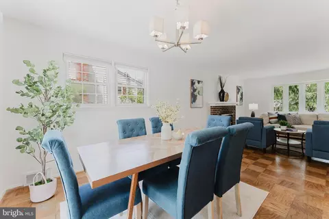 Dining - 5408 Dublin Ave, Springfield, VA 22151 photo 3 of 3