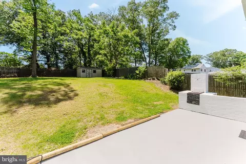 Exterior - 5408 Dublin Ave, Springfield, VA 22151 photo 5 of 11