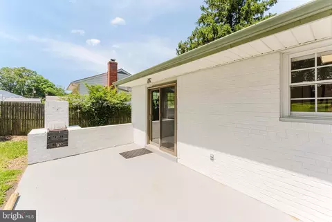Exterior - 5408 Dublin Ave, Springfield, VA 22151 photo 3 of 11
