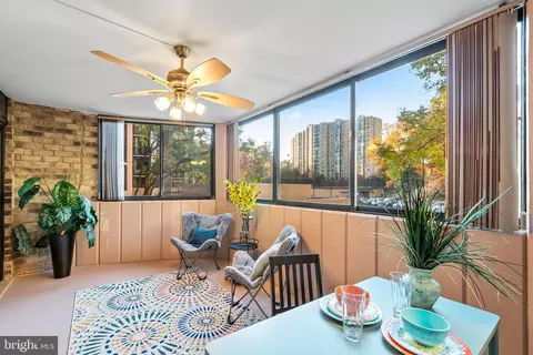 5904 Mount Eagle Dr #201, Alexandria, VA 22303