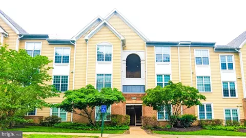 12903 Alton Sq #103, Herndon, VA 20170