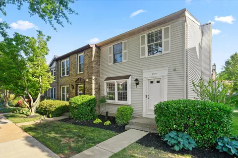 7914 Tyson Oaks Cir, Vienna, VA 22182