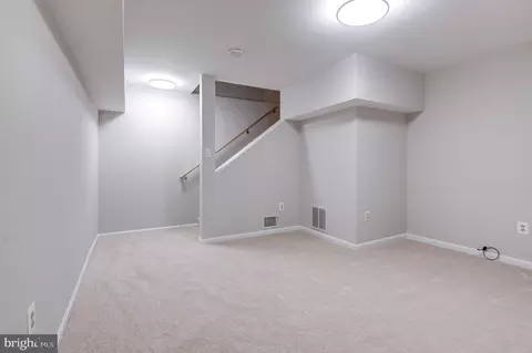 Living - 2603 Oakledge Ct, Vienna, VA 22181 photo 7 of 7