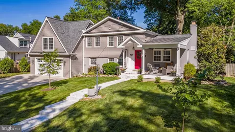 8603 Cyrus Pl, Alexandria, VA 22308