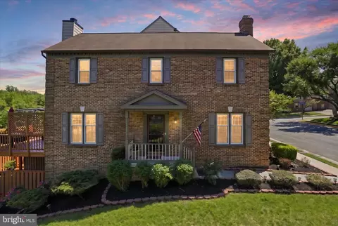 5916 Wescott Hills Way, Alexandria, VA 22315