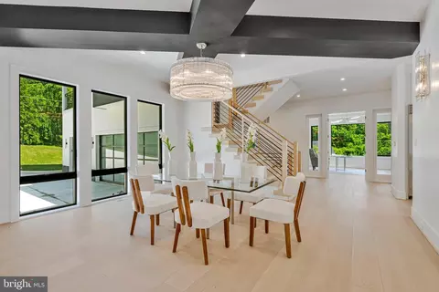 1434 Waggaman Cir, Mclean, VA 22101