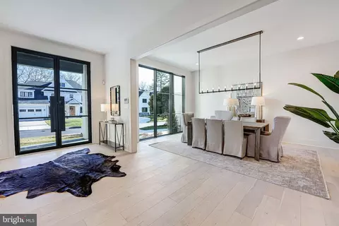 Dining - 1608 Wrightson Dr, Mclean, VA 22101 photo 1 of 4