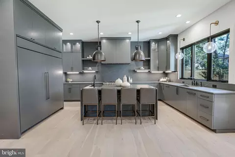 Kitchen - 1608 Wrightson Dr, Mclean, VA 22101 photo 2 of 5