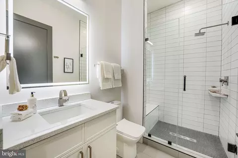 Bath - 1608 Wrightson Dr, Mclean, VA 22101 photo 1 of 10