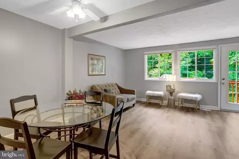 Living - 8414 Cedar Falls Ct, Springfield, VA 22153 photo 1 of 4