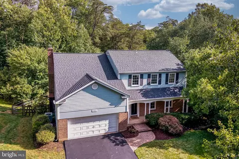 10711 Oldfield Dr, Reston, VA 20191