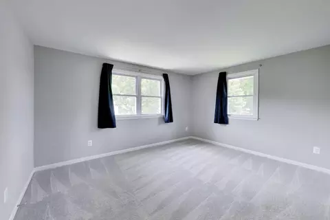 Bedroom - 5816 Amelia St, Springfield, VA 22150 photo 1 of 7