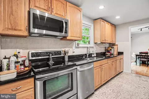 Kitchen - 9770 Turnbuckle Dr, Burke, VA 22015 photo 2 of 2