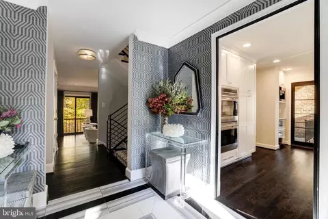 714 Belgrove Rd, Mclean, VA 22101 photo 3
