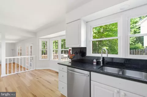 7100 Counter Pl, Burke, VA 22015 photo 9