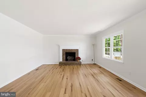 7100 Counter Pl, Burke, VA 22015 photo 12