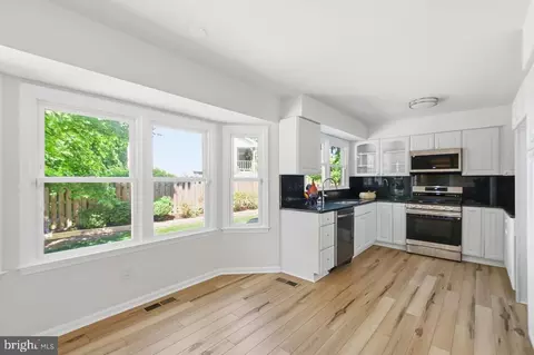 7100 Counter Pl, Burke, VA 22015 photo 7