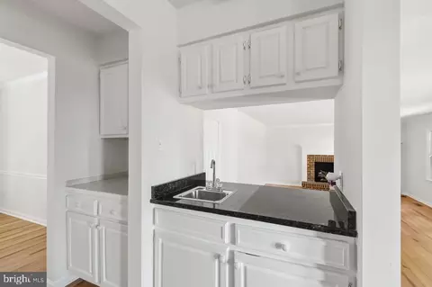 7100 Counter Pl, Burke, VA 22015 photo 11