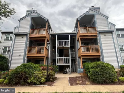 6923 Victoria Dr #B, Alexandria, VA 22310