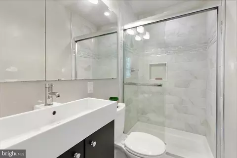 7001 Spur Rd, Springfield, VA 22153 photo 27