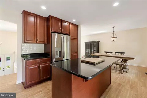 7001 Spur Rd, Springfield, VA 22153 photo 15