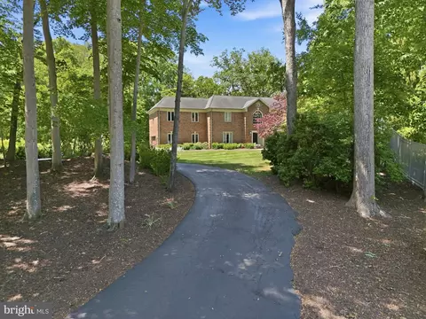 Other - 708 Potomac Knolls Dr, Mclean, VA 22102 photo 5 of 6