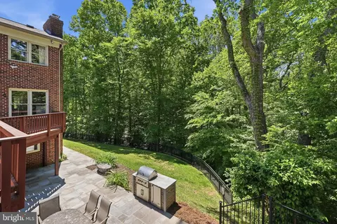 Other - 708 Potomac Knolls Dr, Mclean, VA 22102 photo 2 of 6