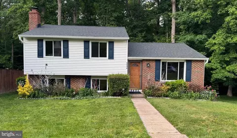 8494 Summer Breeze Ln, Springfield, VA 22153