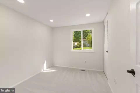Bedroom - 8494 Summer Breeze Ln, Springfield, VA 22153 photo 3 of 4