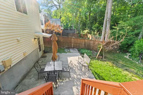 Exterior - 8494 Summer Breeze Ln, Springfield, VA 22153 photo 14 of 19