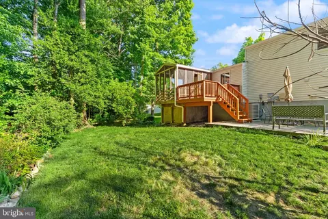 Exterior - 8494 Summer Breeze Ln, Springfield, VA 22153 photo 19 of 19