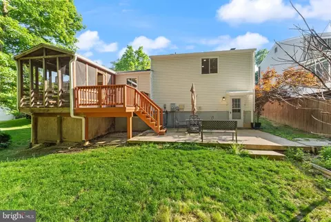 Exterior - 8494 Summer Breeze Ln, Springfield, VA 22153 photo 18 of 19