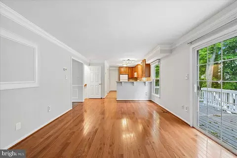 Living - 7592 Ruxton Dr, Springfield, VA 22153 photo 9 of 16