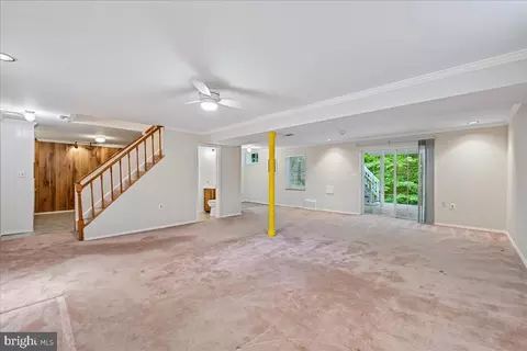 Living - 7592 Ruxton Dr, Springfield, VA 22153 photo 14 of 16