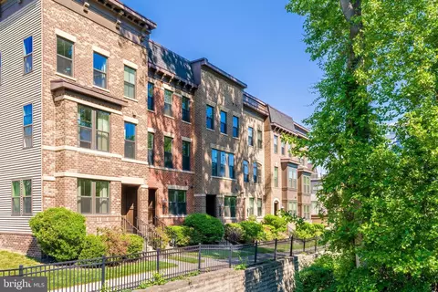 3167 Virginia Bluebell Ct, Fairfax, VA 22031