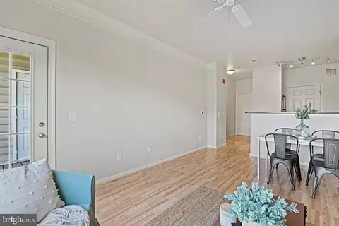 Living - 1581 Spring Gate Dr #5314, Mclean, VA 22102 photo 1 of 1