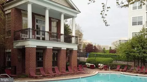 Exterior - 1581 Spring Gate Dr #5314, Mclean, VA 22102 photo 10 of 12