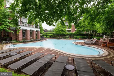 Exterior - 1581 Spring Gate Dr #5314, Mclean, VA 22102 photo 4 of 12