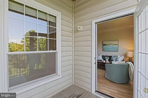 Exterior - 1581 Spring Gate Dr #5314, Mclean, VA 22102 photo 3 of 12