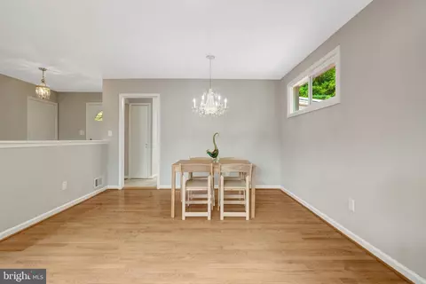 Dining - 8712 Piccadilly Pl, Springfield, VA 22151 photo 1 of 2