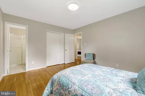 Bedroom - 8712 Piccadilly Pl, Springfield, VA 22151 photo 5 of 5
