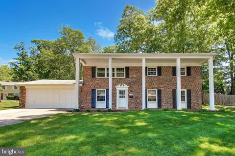 4407 Pickett Rd, Fairfax, VA 22032