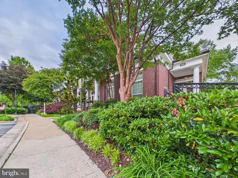 Exterior - 1601 Spring Gate Dr #1307, Mclean, VA 22102 photo 13 of 15