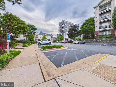 Exterior - 1601 Spring Gate Dr #1307, Mclean, VA 22102 photo 12 of 15
