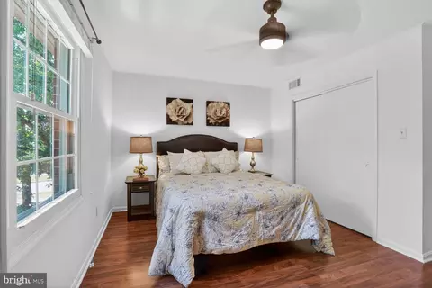 Bedroom - 5845 Rexford Dr #721, Springfield, VA 22152 photo 3 of 3