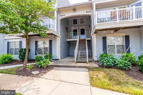 8209 Crossbrook Ct #202, Lorton, VA 22079