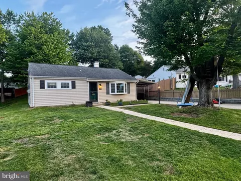 3709 Trigger Ct, Alexandria, VA 22310