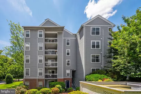 Other - 3179 Summit Square Dr #2-E1, Oakton, VA 22124 photo 3 of 16