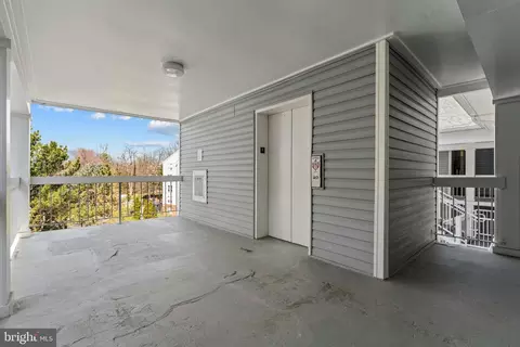 Other - 3179 Summit Square Dr #2-E1, Oakton, VA 22124 photo 5 of 16
